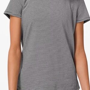 Lululemon love crew Tonka stripe black white T-shirt size 10-12
